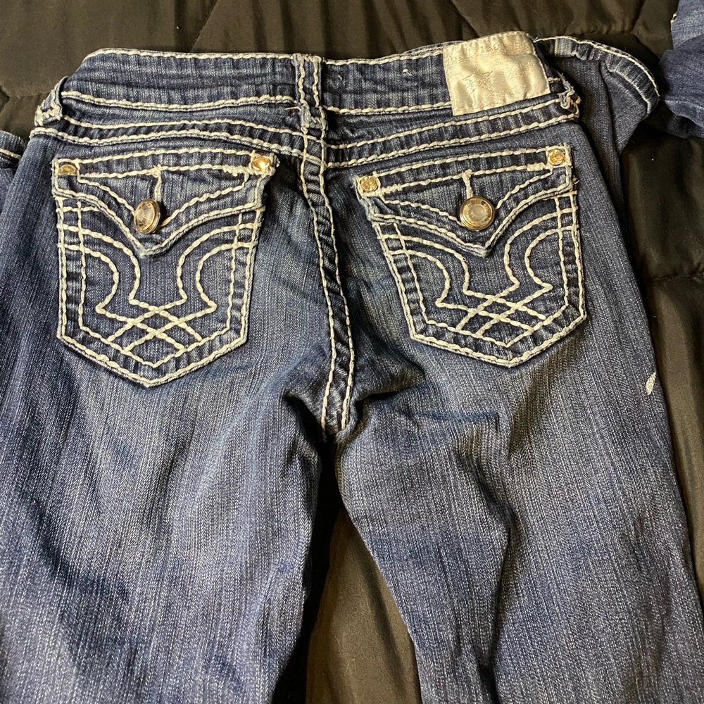 Size 28 la idols
